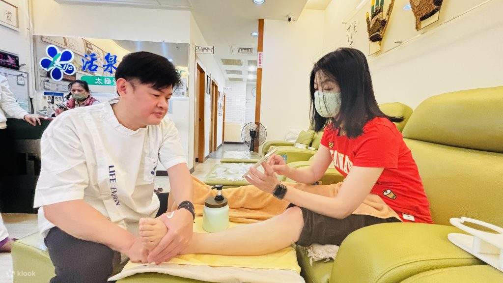 Trans Foot Two-day tour of Huoquan Foot and Body Wellness World & Dadaocheng ...