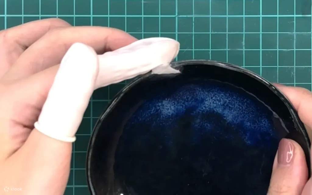 金継ぎ - 壊れた器を金継ぎで美しく修復 | Klook