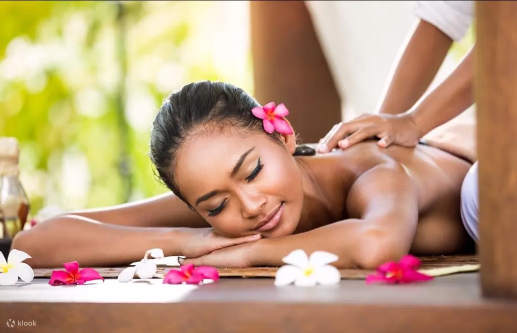 按摩 spa
