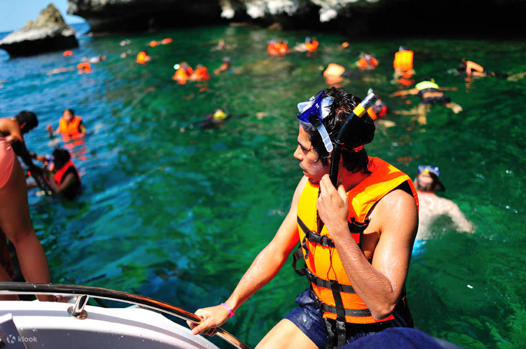 Join In Snorkel Tour To Koh Nangyuan & Koh Tao By Lomlahk Khirin From