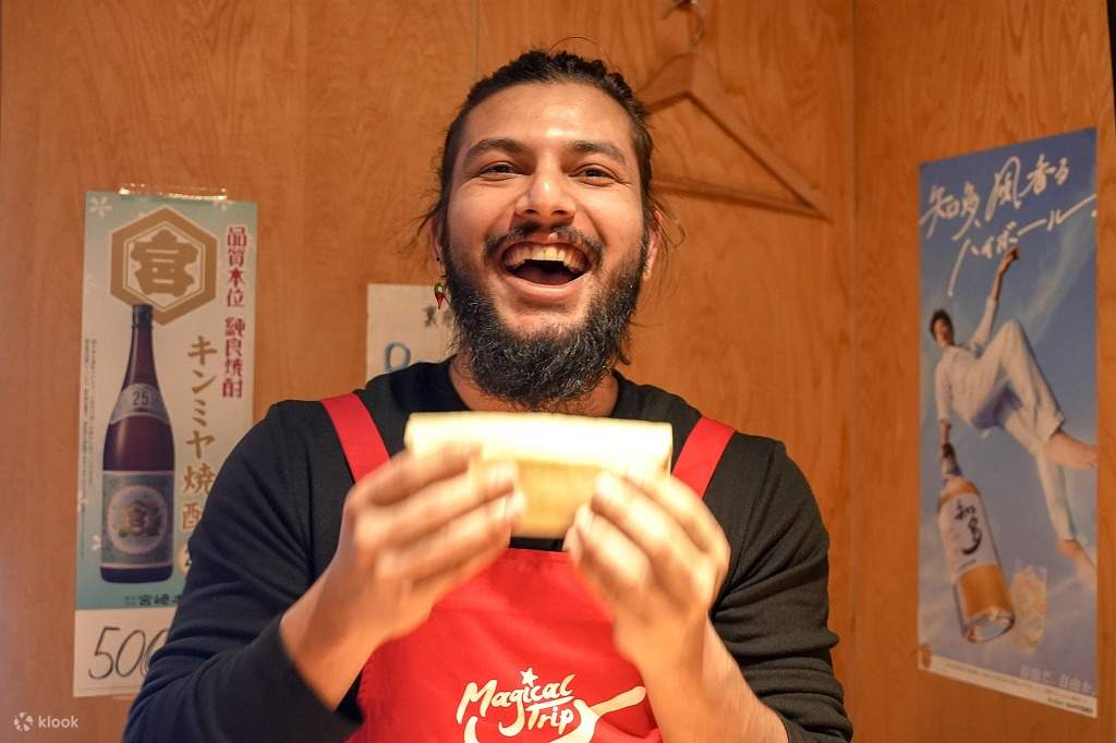 与专业厨师一起上的京都拉面和饺子烹饪课