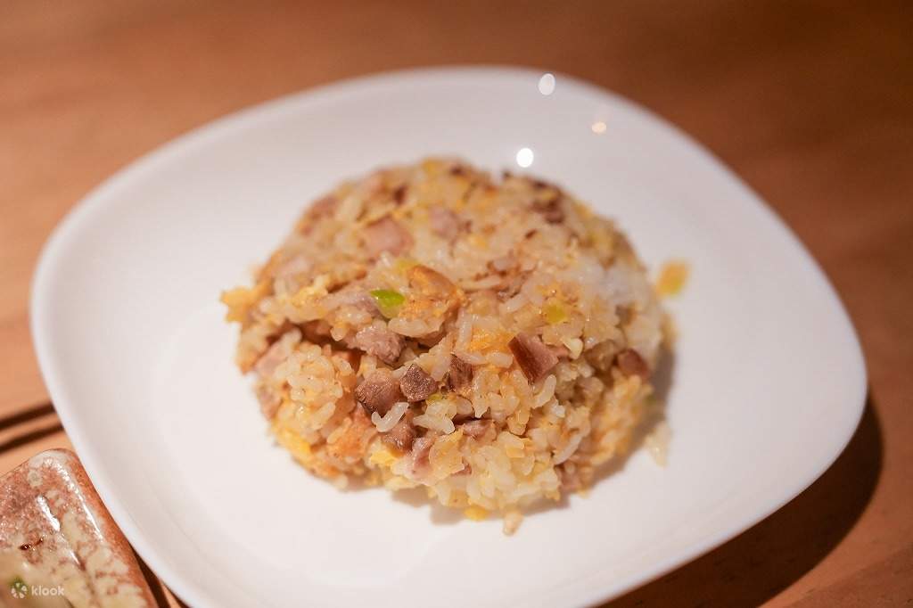 与专业厨师一起上的京都拉面和饺子烹饪课