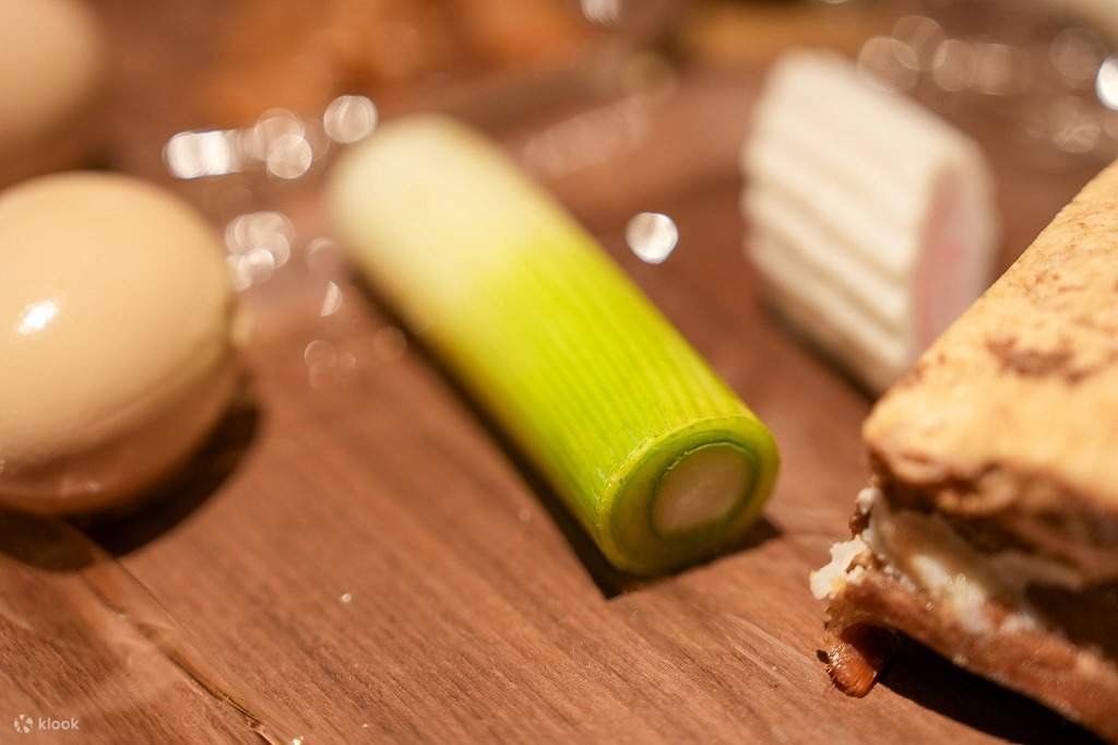 与专业厨师一起上的京都拉面和饺子烹饪课