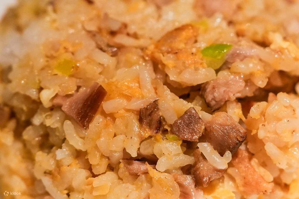 与专业厨师一起上的京都拉面和饺子烹饪课