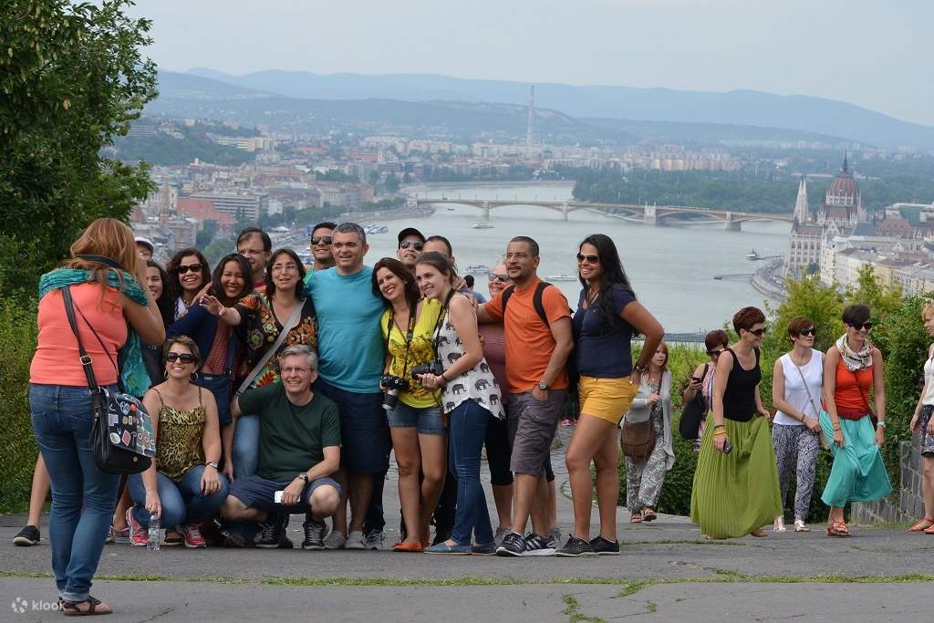 2-Hour Buda Tour in Budapest - Klook, Vereinigte Staaten