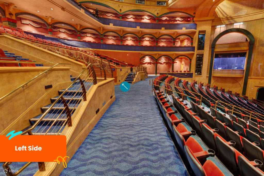 Saksikan perpaduan menakjubkan antara air dan akrobat dengan tempat duduk yang sempurna