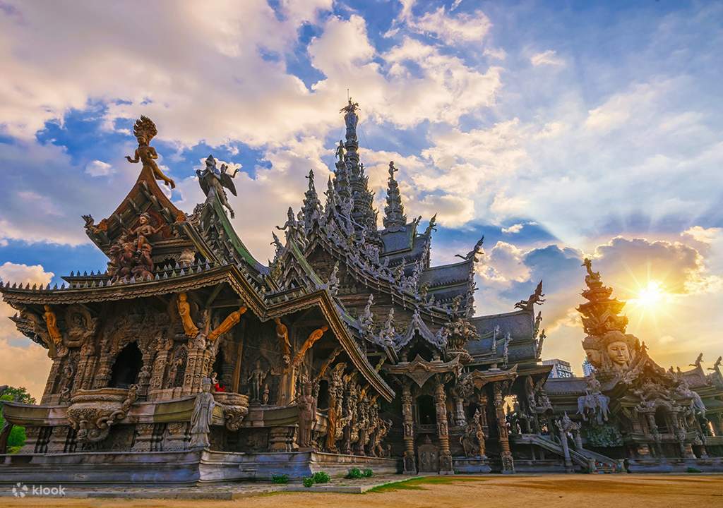 the sanctuary of truth, pattaya