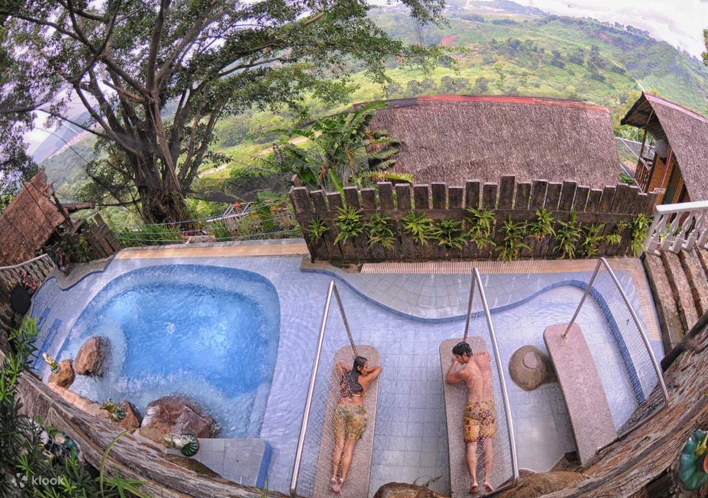 relax at luljetta's hanging gardens & spa