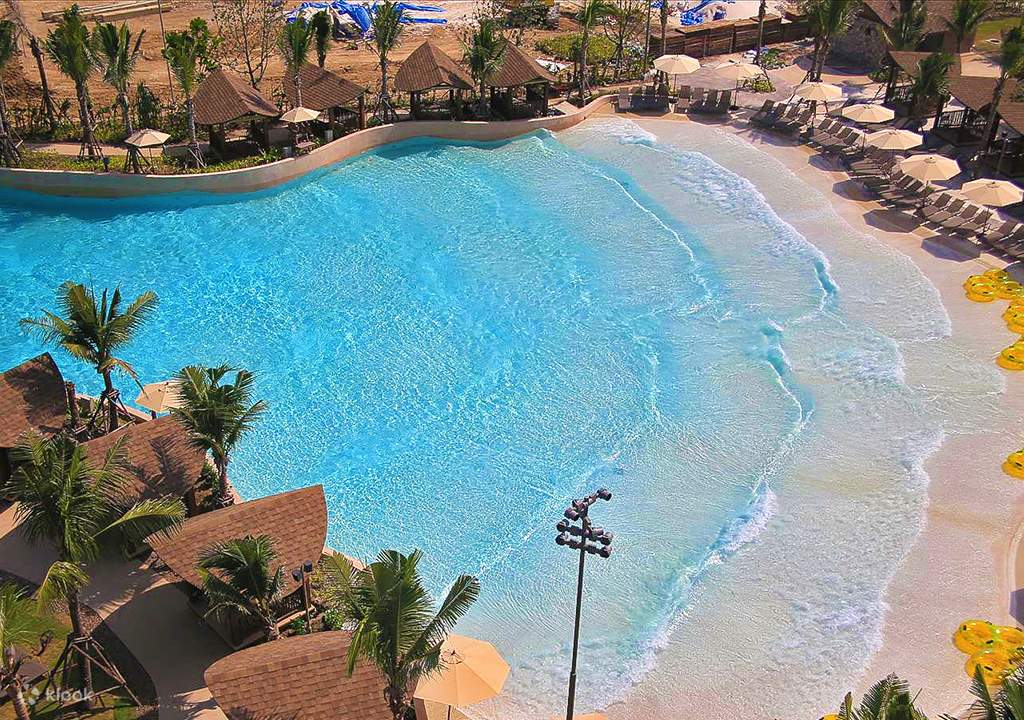 vana nava water park hua hin