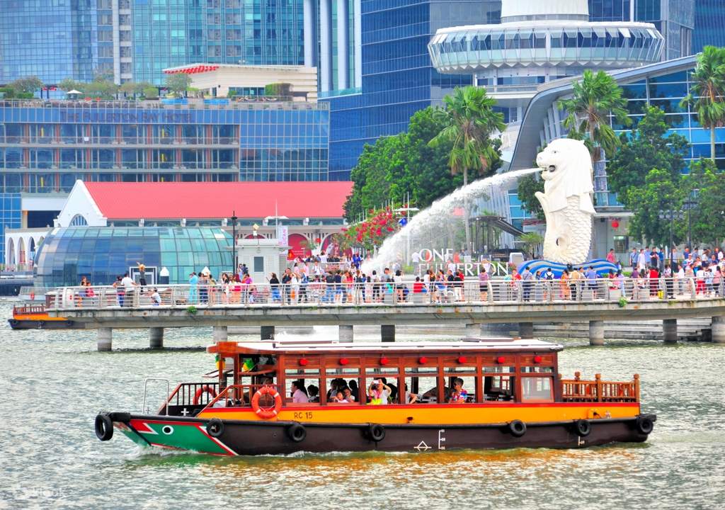 spice up your night with singapore river cruise