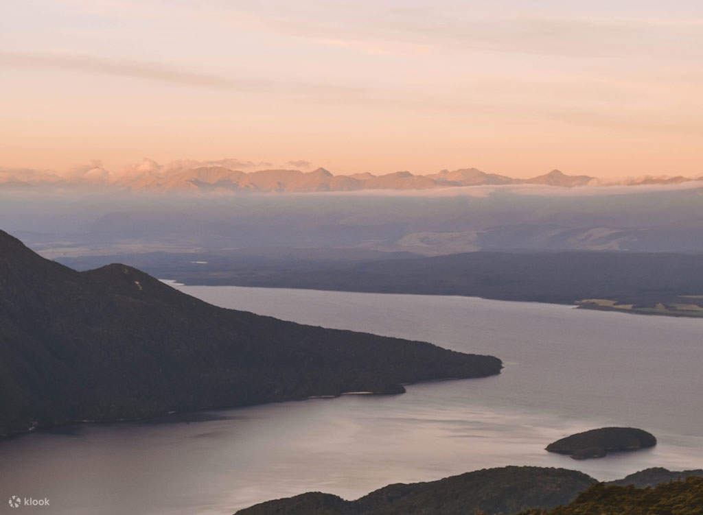 ラクスモア・ケプラー ヘリハイキング