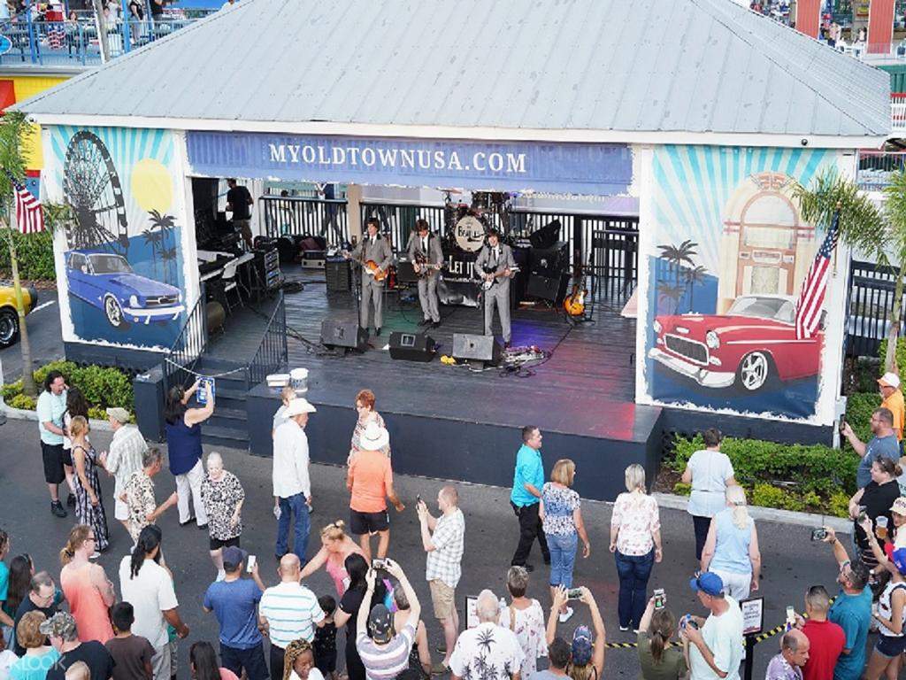 Old Town Kissimmee Attractions Ticket and Meal Voucher in Orlando