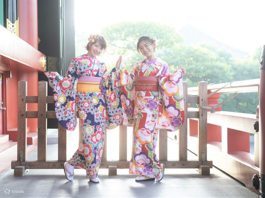 Kimono Rental in Tokyo by Kimono-ok with optional Photo Shoot