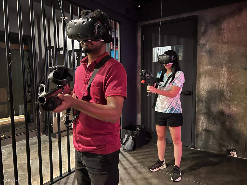 VAR LIVE VR アット マイタウン ショッピングセンター