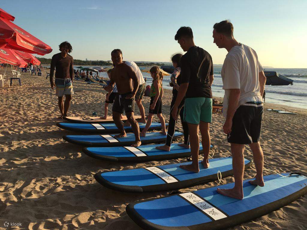 Surfing Lesson in Kuta by Daddy and Mom Surfing School Klook Singapore