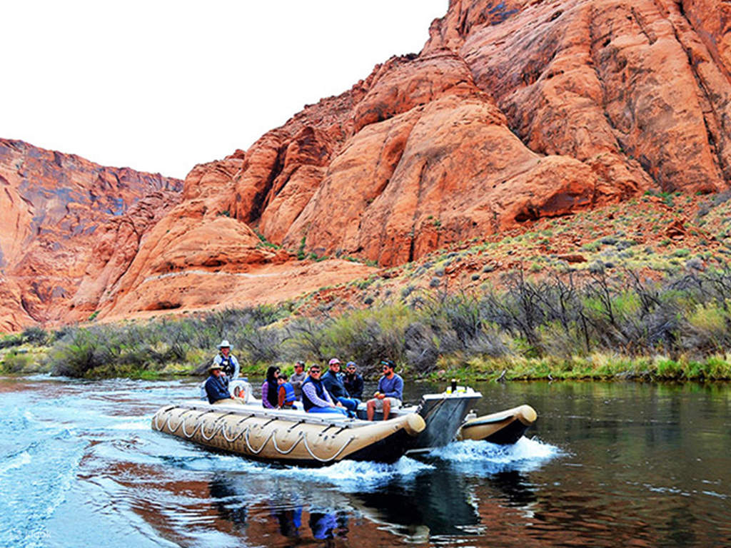 Colorado River Smooth Water Small Group Float Tour from Flagstaff Klook