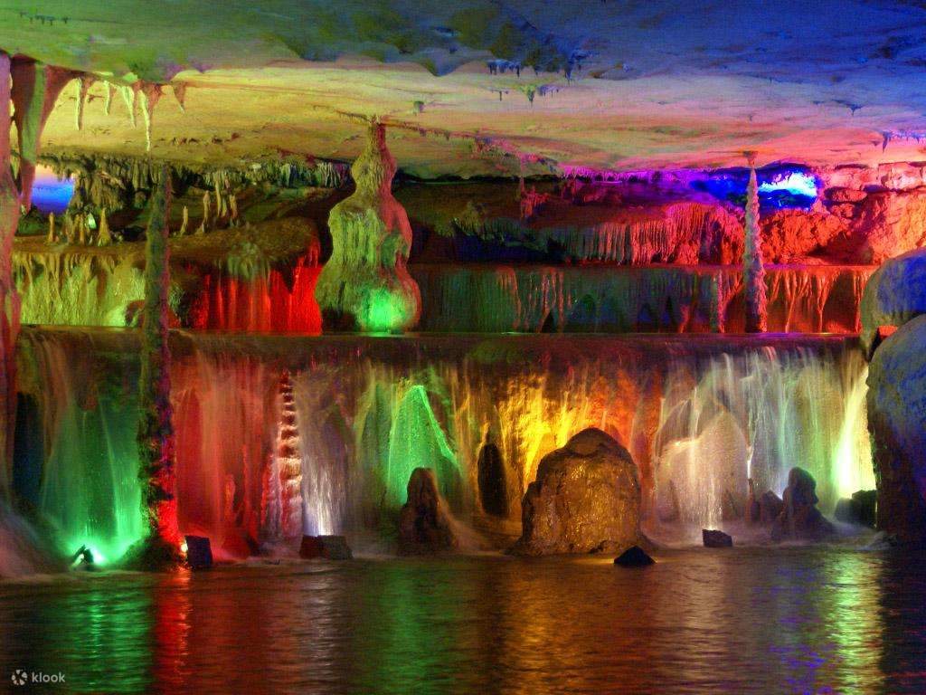 Tour tham quan thác nước Gudong Quế Lâm & động Quán Nham trên sông Ly Giang bằng xe riêng