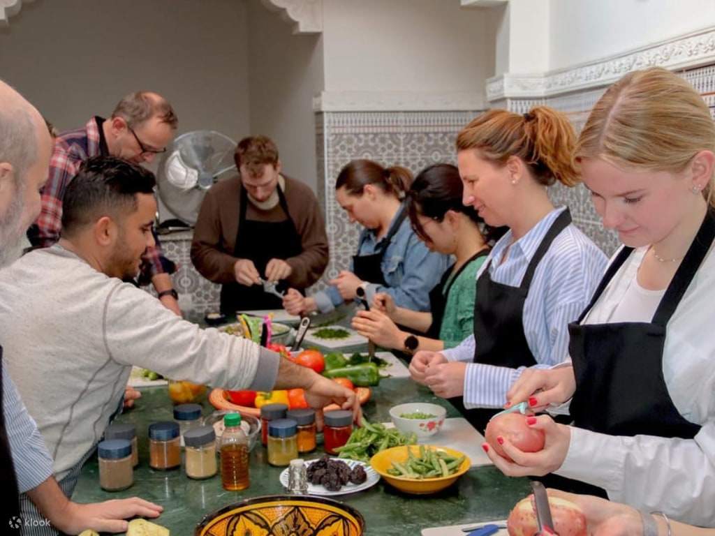 Марракеш: Кулинарный мастер-класс по приготовлению марокканских блюд с местным шеф-поваром