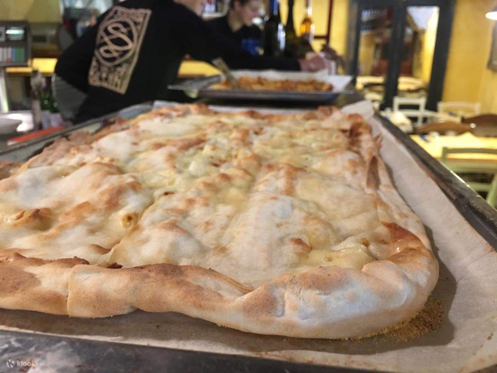 EXPERIENCIA PESTO CON MORTERO - CLASES DE COCINA - DEGUSTACIONES DE VINO