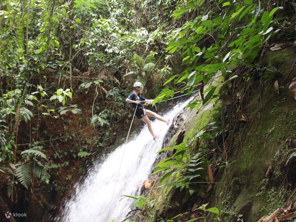 river tubing in gopeng river