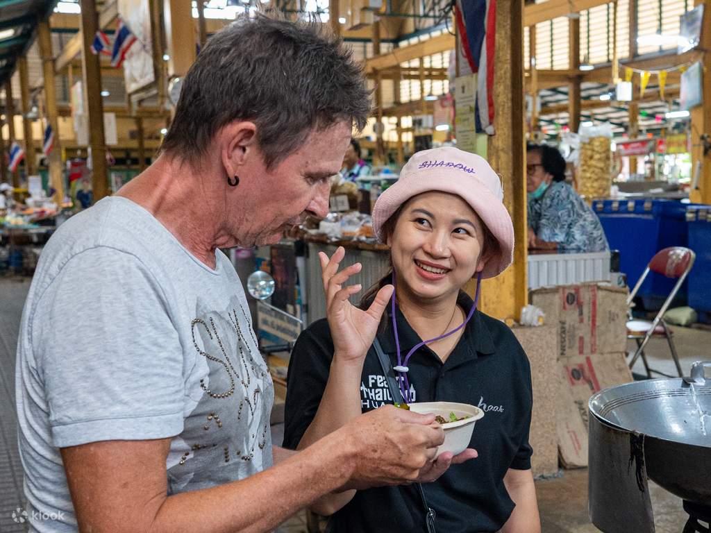 chatchai market, hua hin