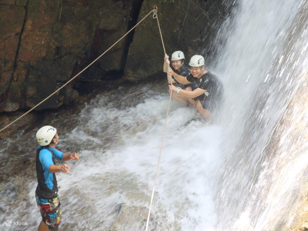 river tubing in gopeng river