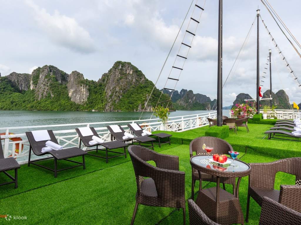 halong bay