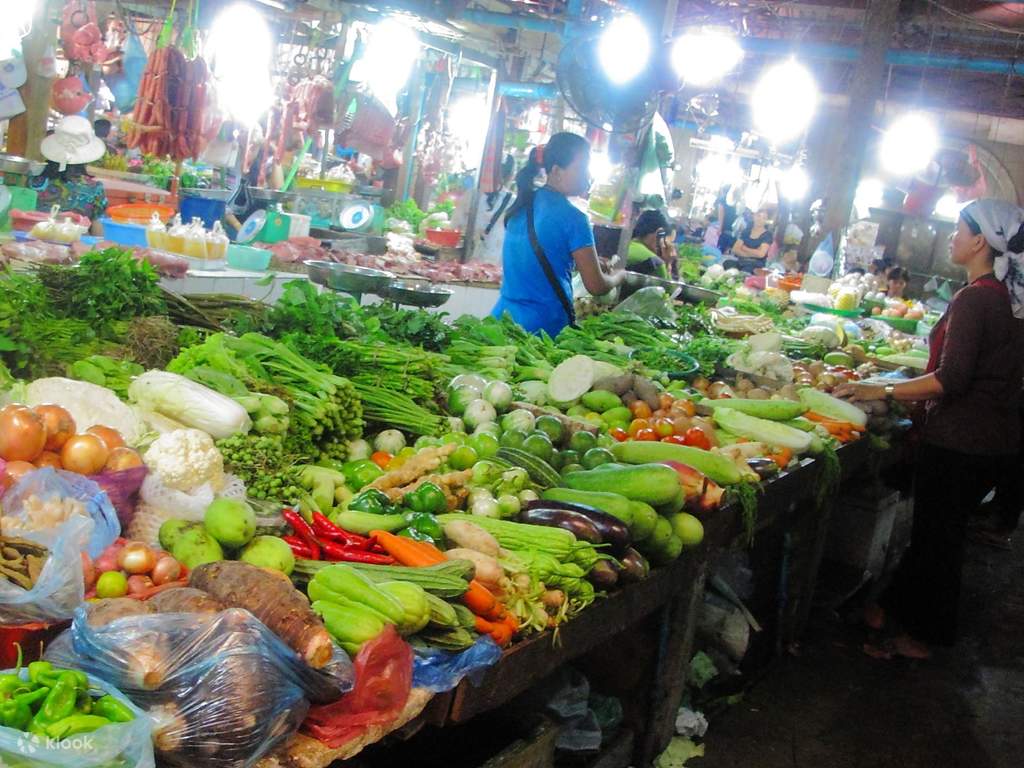 attend the paper tiger cooking class in siem reap