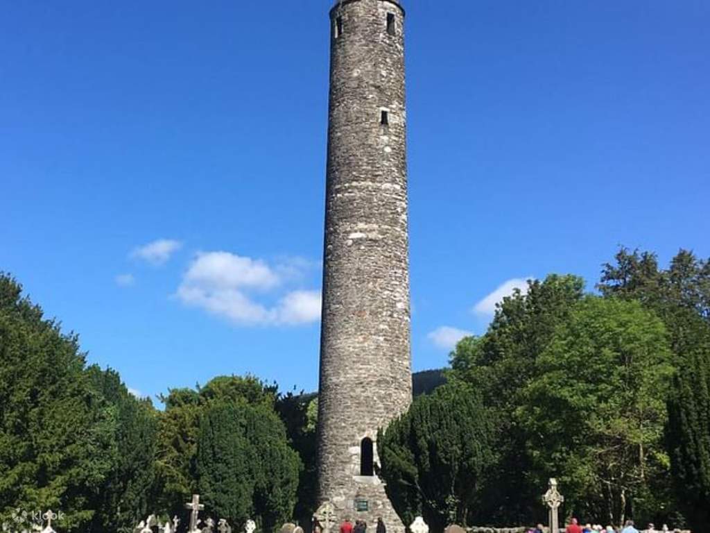 admire the gorgeous wicklow mountains national park