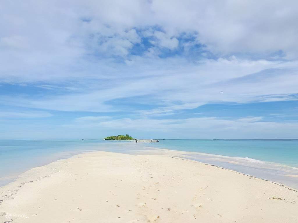 perhentian kecil island beach, terengganu