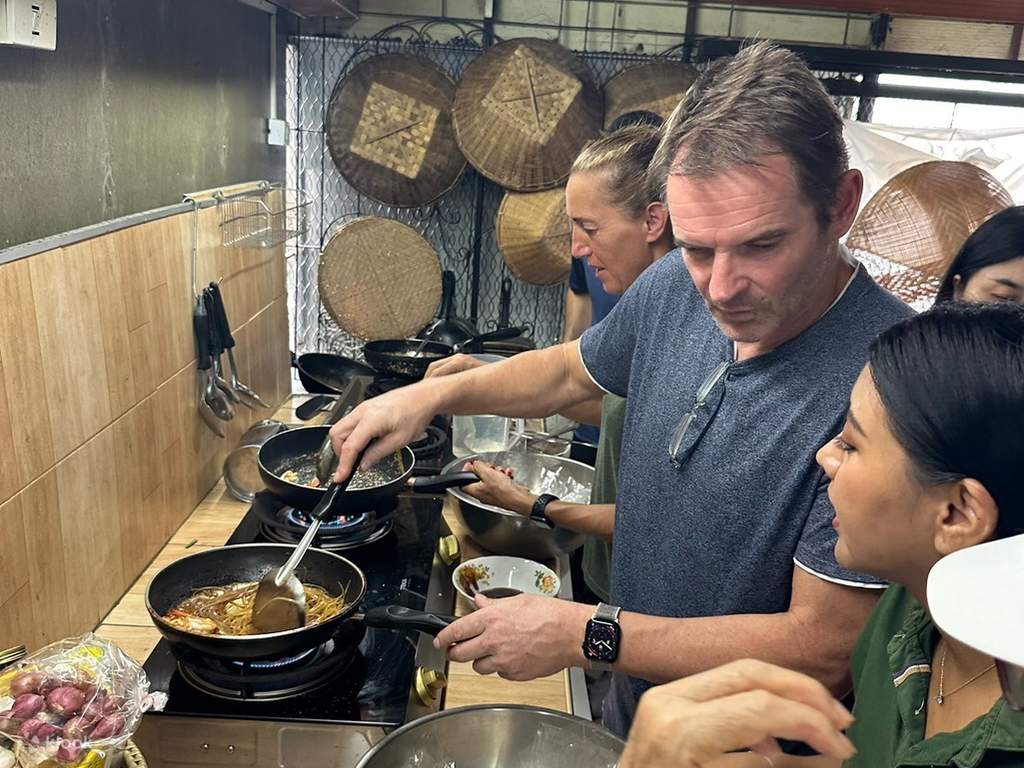 join a cooking class together
