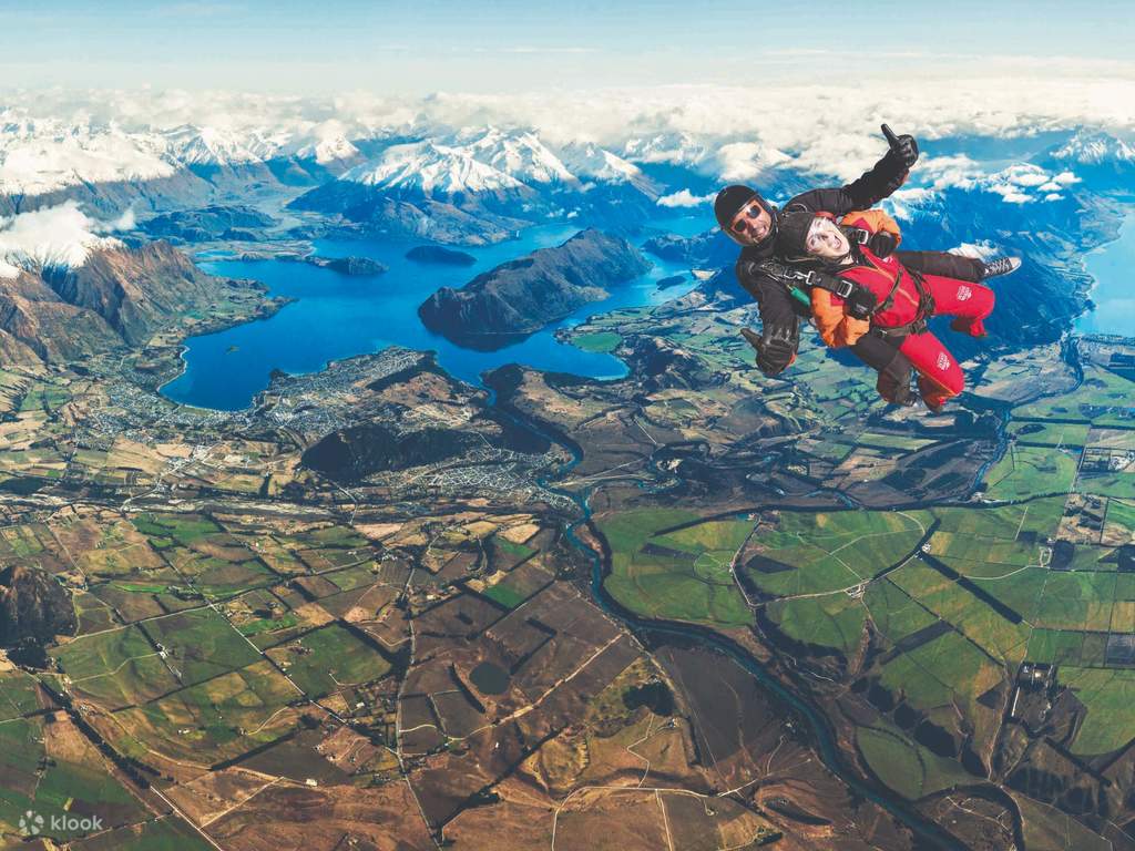 skydiving