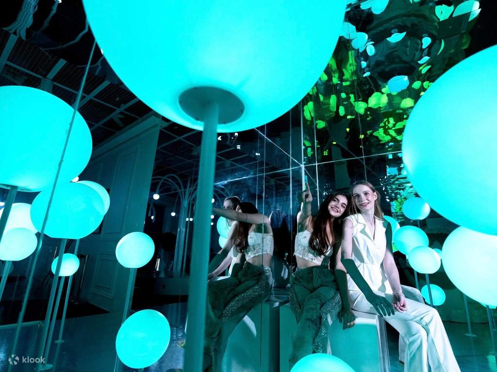 take fabulous snaps in the picture-perfect dessert museum