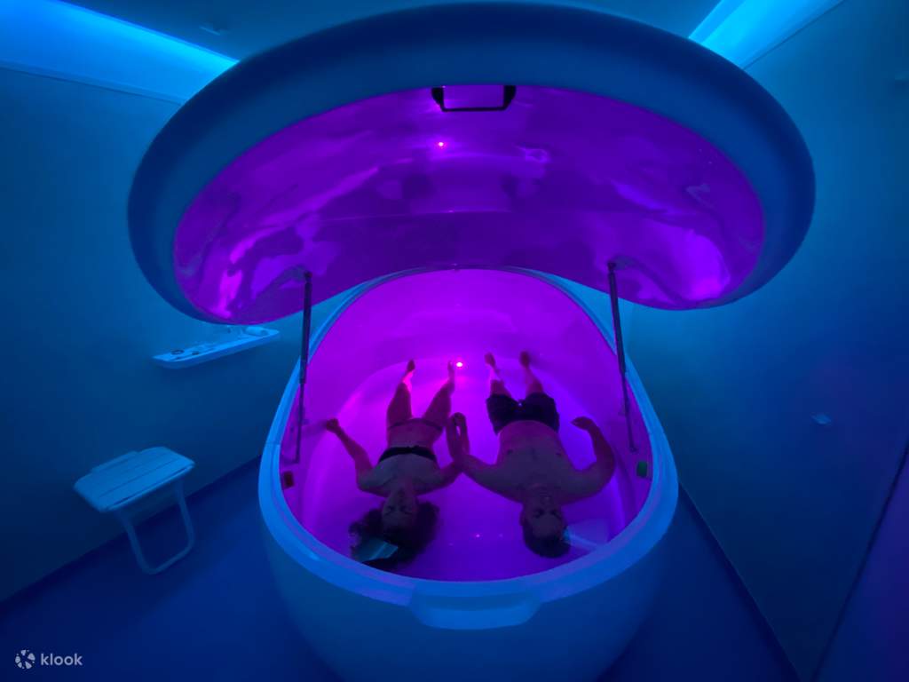 	have a spa session