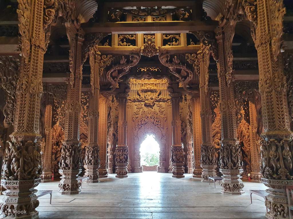 the sanctuary of truth, pattaya