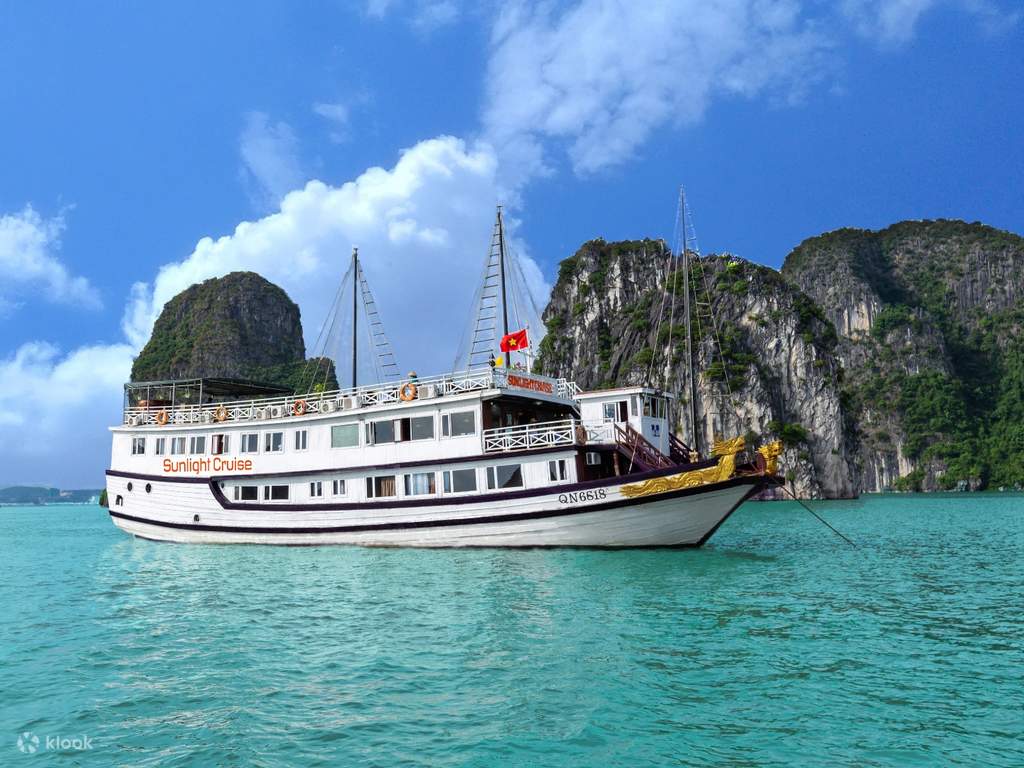 halong bay