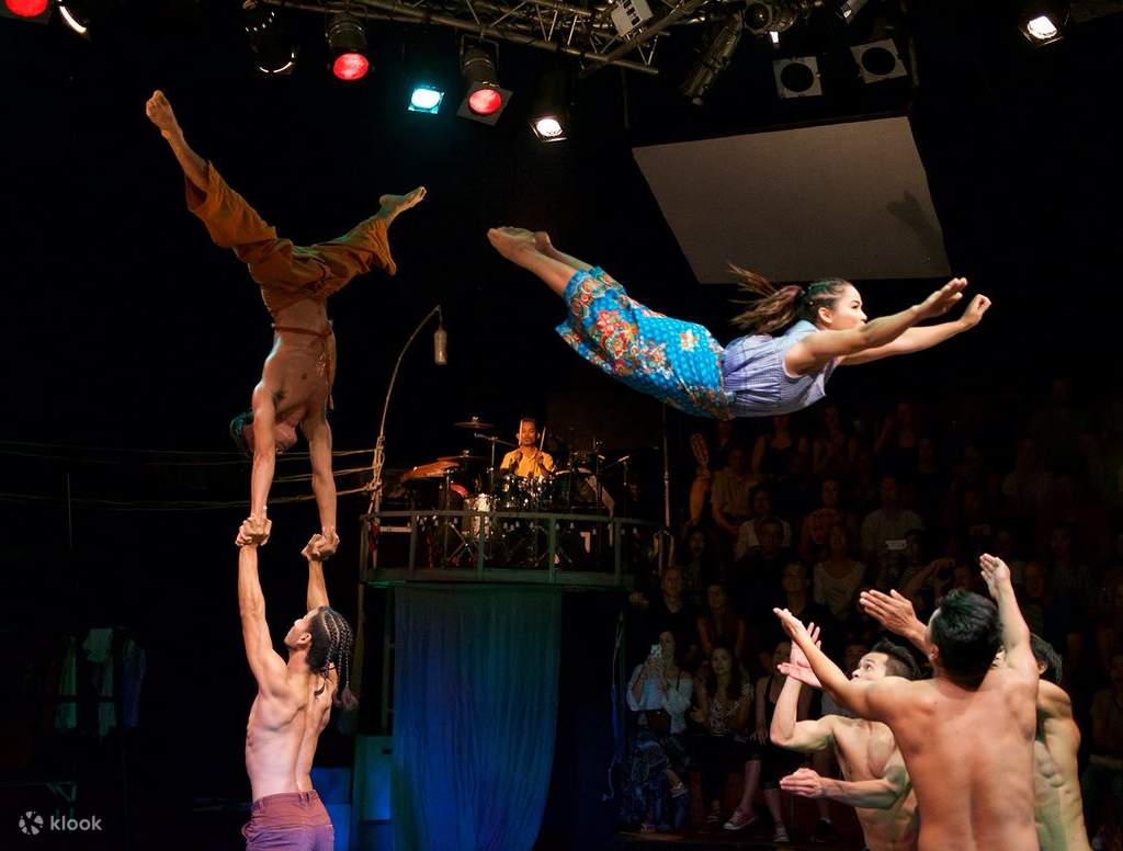 check out the famous phare circus