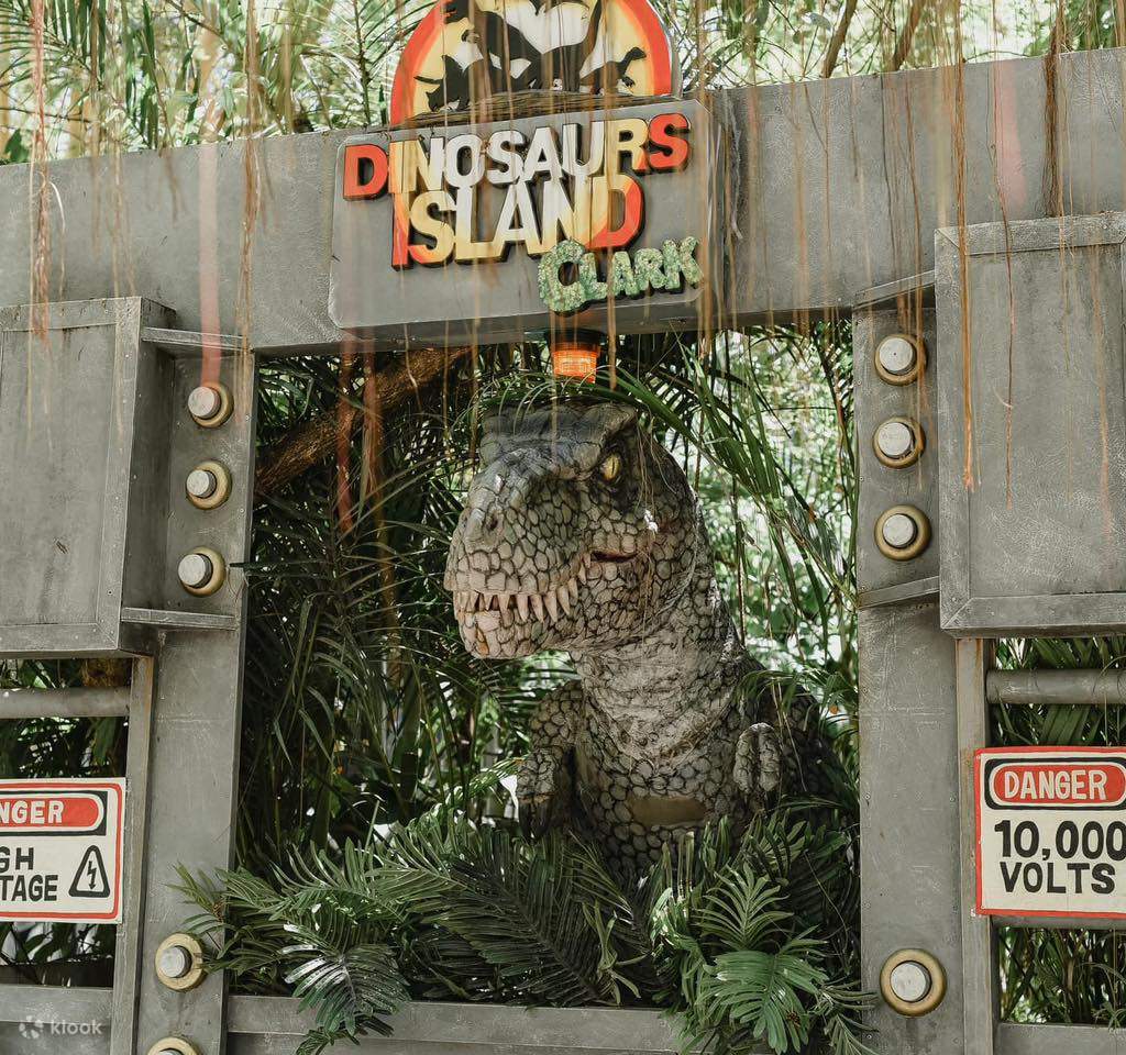 spend a day at dinosaurs island