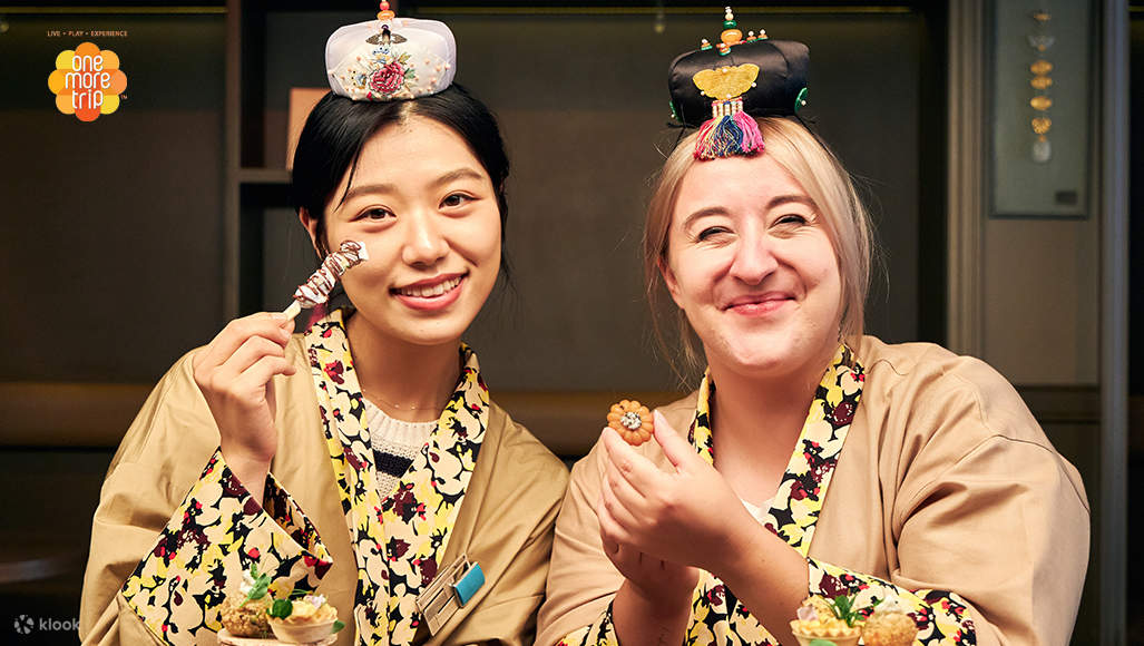 Possibilité de porter un Hanbok unique tout en participant à l'activité