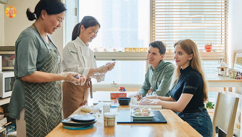 Making Traditional Korean Baramtteok Rice Cake Cooking Class - Klook