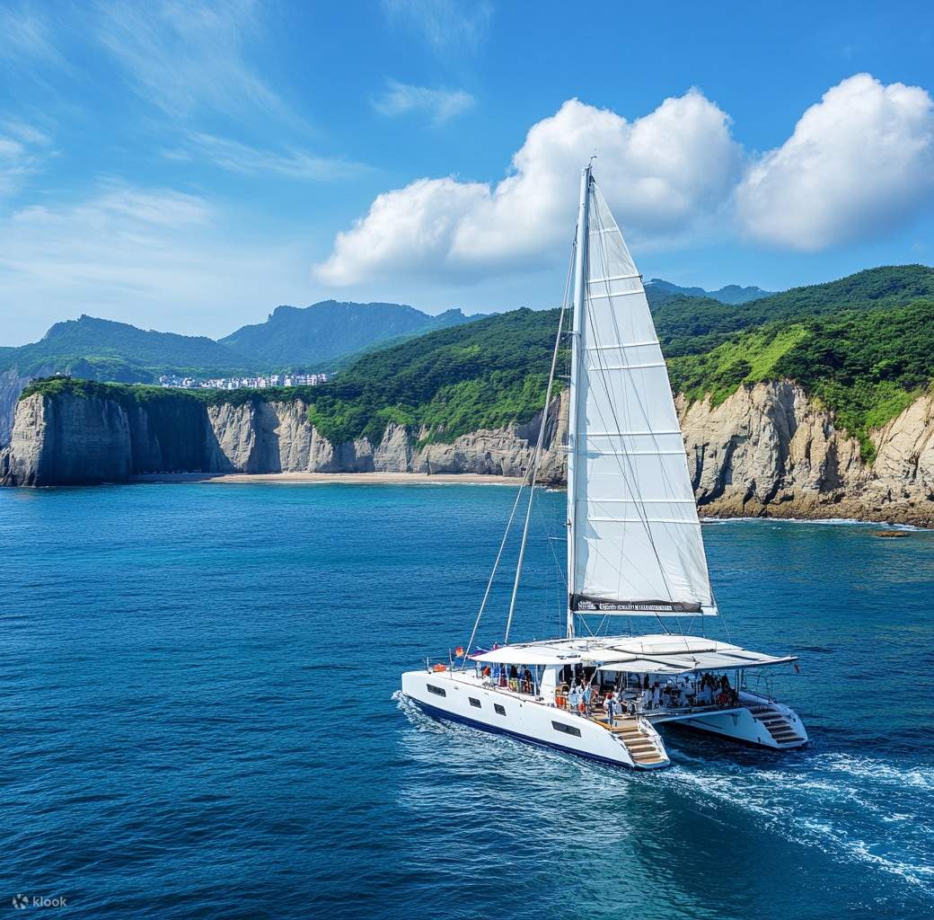 Jeju GrandeBleu Esperienza Yacht al Tramonto