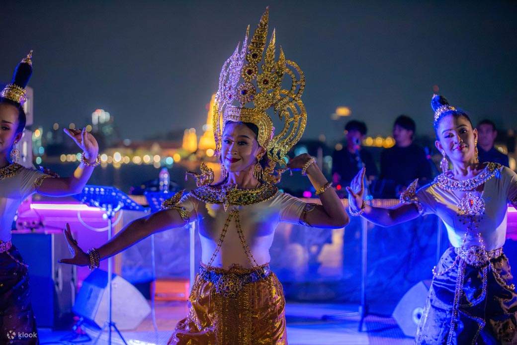 กรุงเทพฯ เจ้าพระยา ดินเนอร์ ครูซ 