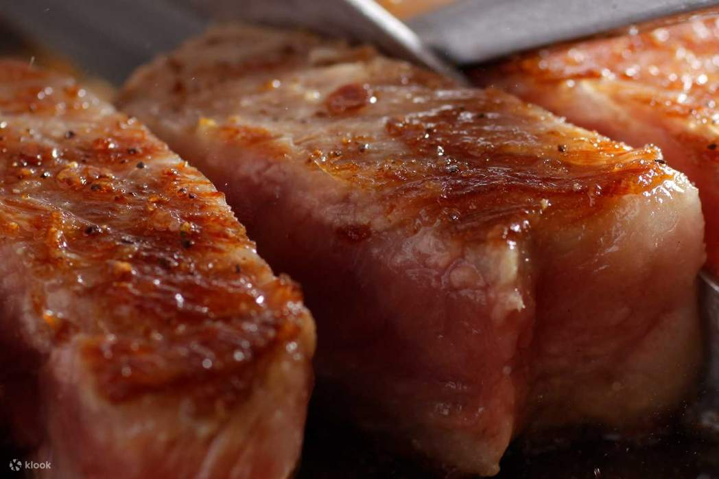 Roppongi Mon Cher Ton Ton Teppanyaki - Roppongi, Tokyo