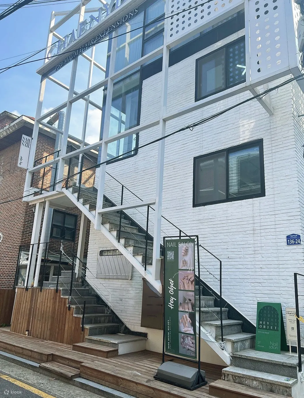 地址：[弘大店] 首尔市麻浦区东桥路41街3，2楼 (距离弘大站3号出口5分钟)