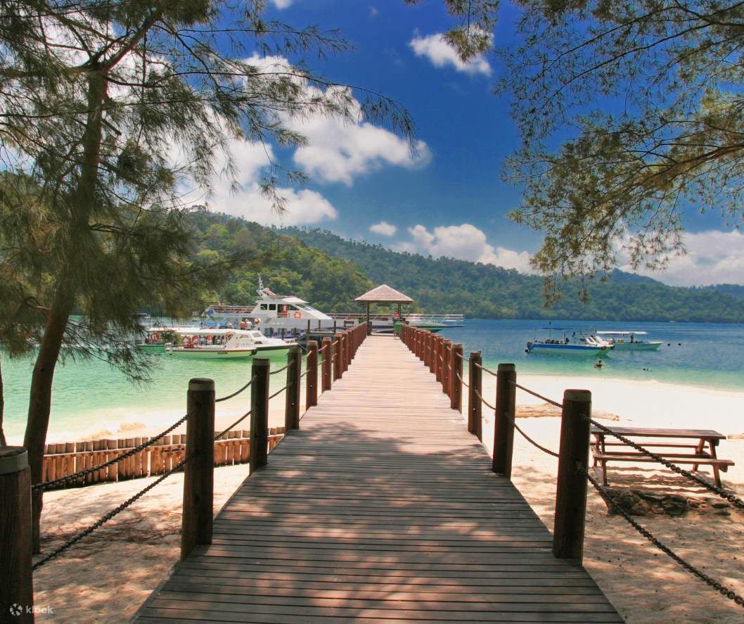 Pintu Masuk Pulau Tunku Abdul Rahman