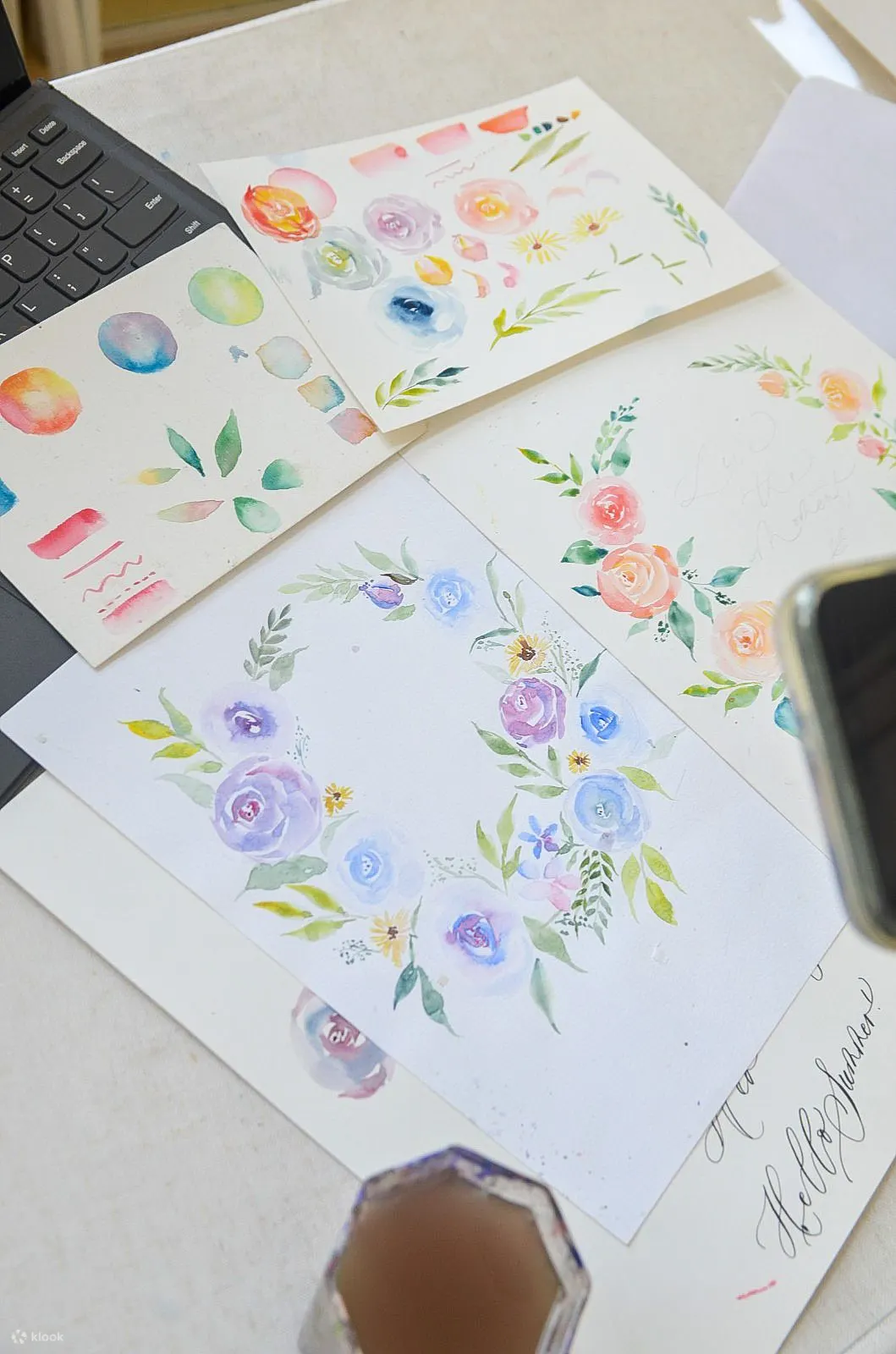HeyJune Studio - 金箔油画月亮镜工作坊 | 抽像金箔油画工作坊 | 永生花盒西洋书法工作坊 | 治疗西洋书法工作坊 | 水彩花圈书法工作坊