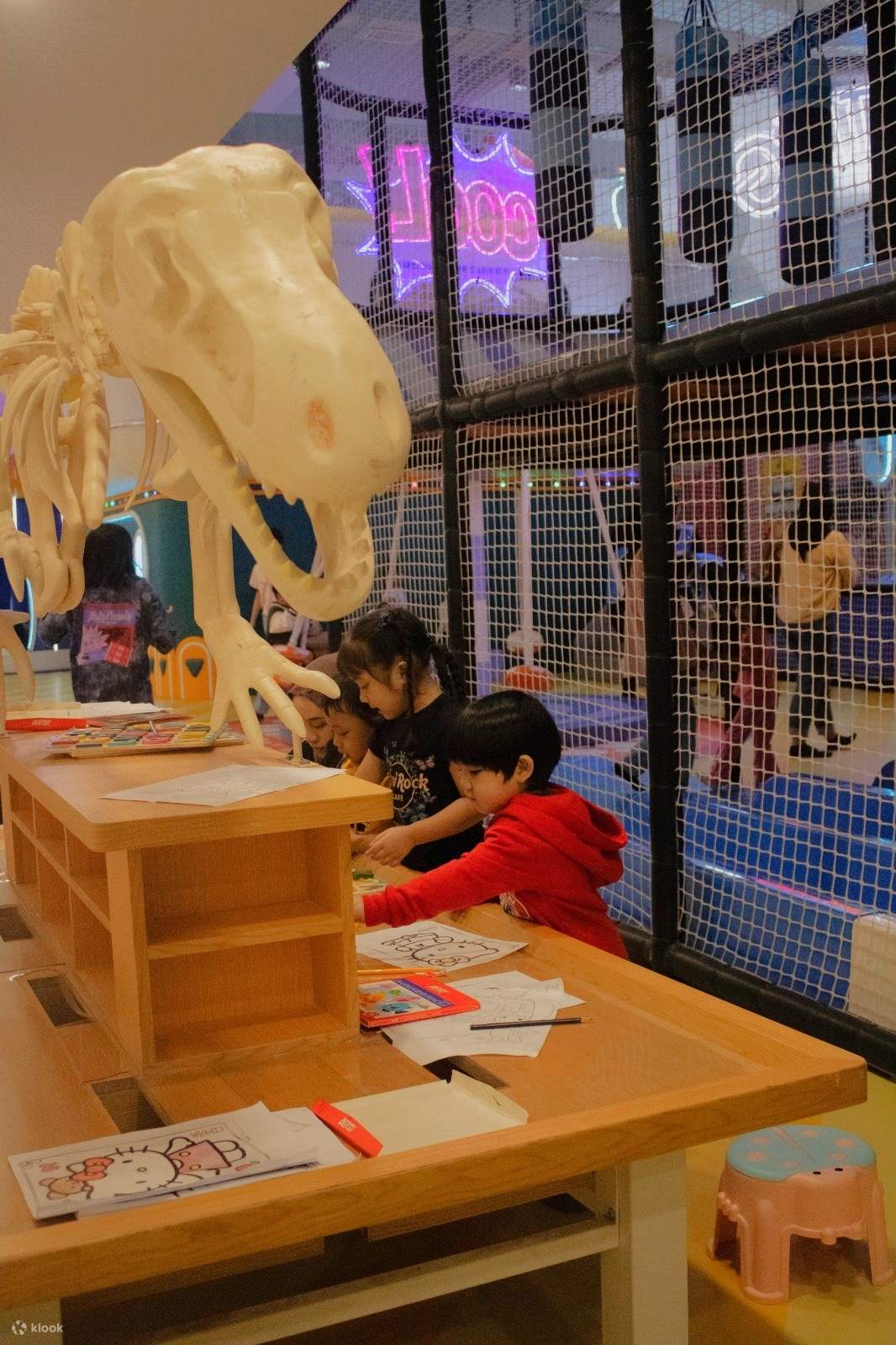 Entrada a Aplus Go Babyland en Spring Shopping Mall Kuching