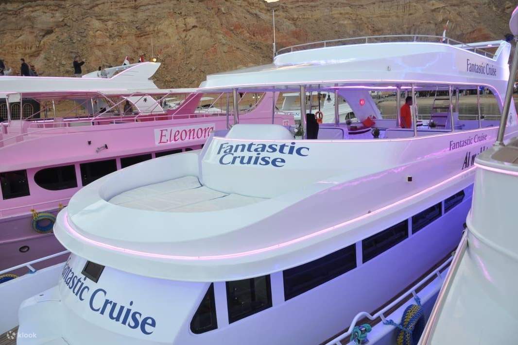 esterno della fantastica crociera in egitto