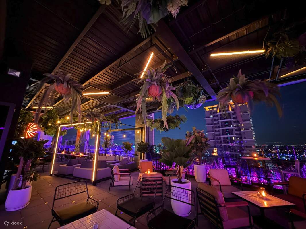 台中丰邑Moxy酒店- Rooftop XOXO Bistro - Klook客路