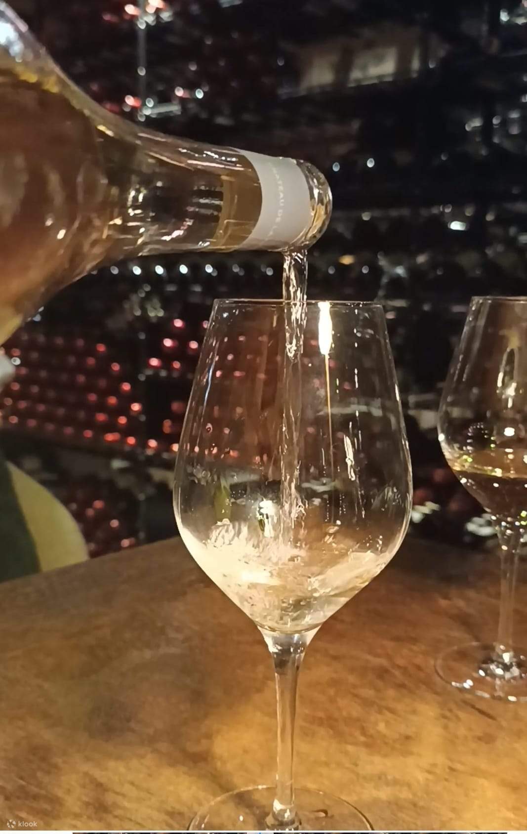 Discover Chateauneuf du Pape Wine Tasting & Avignon Highlights from Aix en Provence Guided